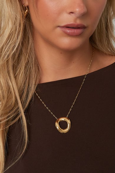 Stainless Steel Pendant necklaces circle Casual Daily Simple Series Women's jewelry h5 Picture2